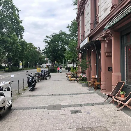 Oda ve Kahvaltı Wellrex Frankfurt Zentrum Frankfurt am Main